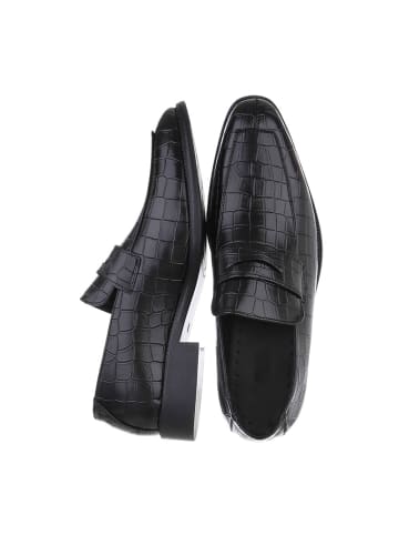 Halbschuh in Schwarz