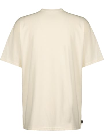 T-Shirts in coconut milk