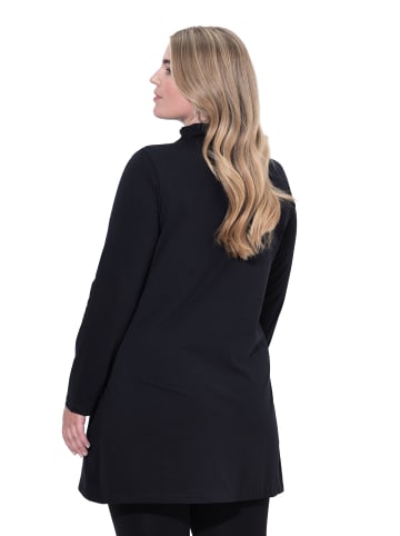Longshirt in schwarz