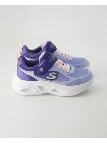 Sneaker in Lila
