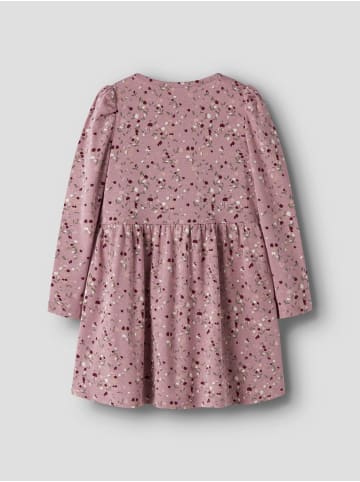 Kleid in Lilas1