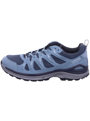 Wanderschuh in blau
