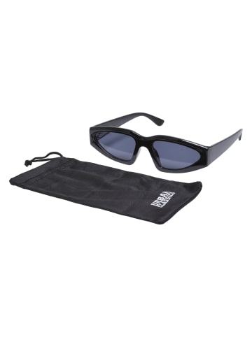 Glasses in black