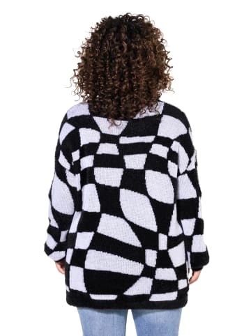 Pullover in schwarz