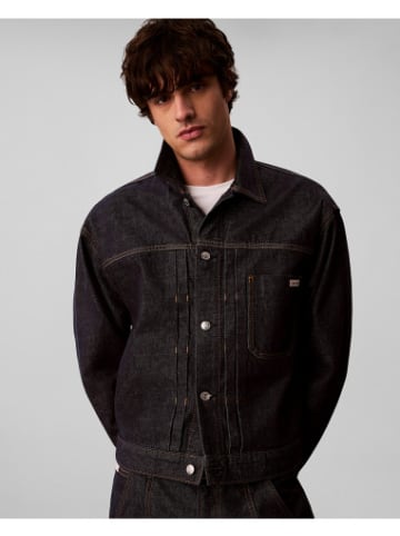 Jacke in bunt