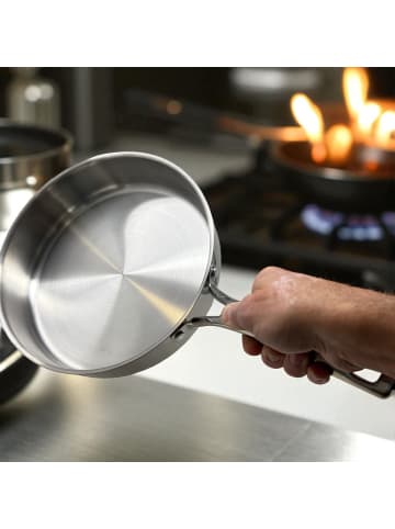 Schmorpfanne 24 oder 28 cm, Edelstahl - Daily Edition | Signature in poliert