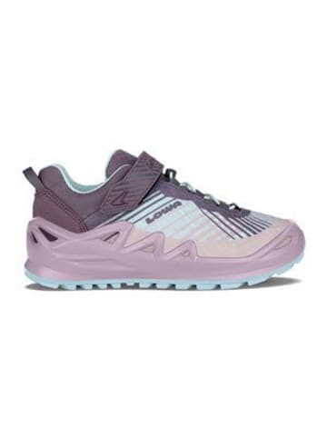 Sneaker Low in rot