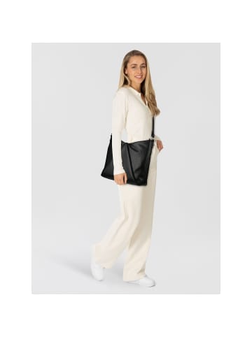 Danica Umhängetasche M 33 cm black