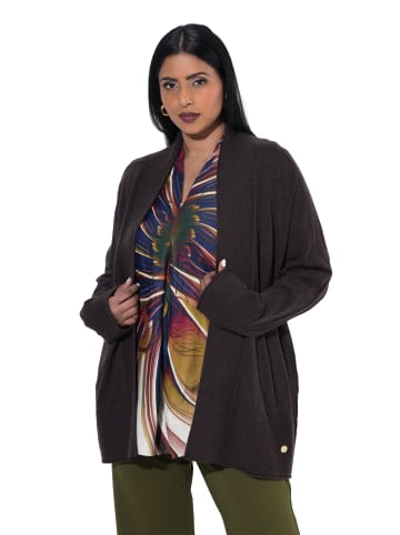 Strickjacke in mahagoni