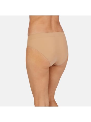 Slip Seamless Litewear in camel