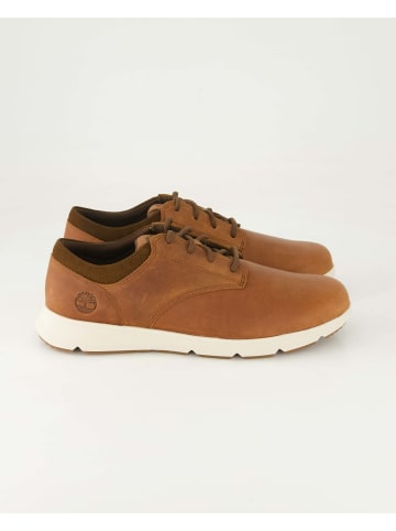 Sneaker low in Braun