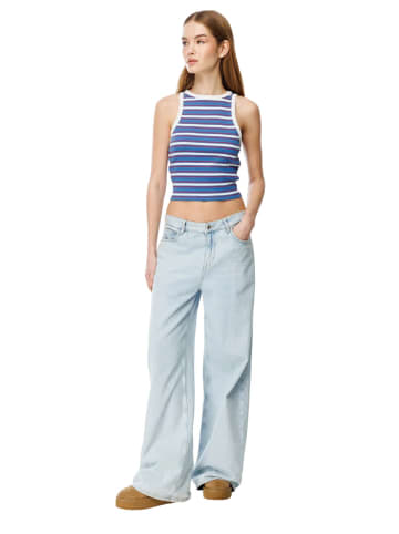 Blouse in Blau