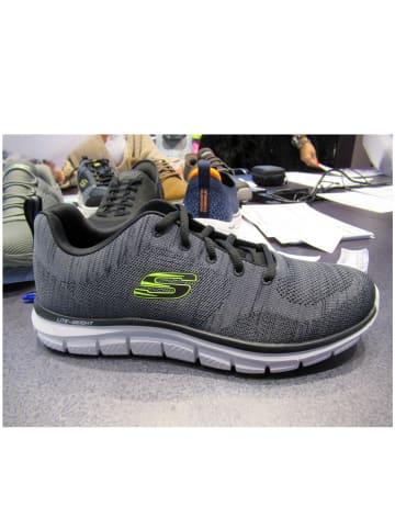 Sneaker  in Grau