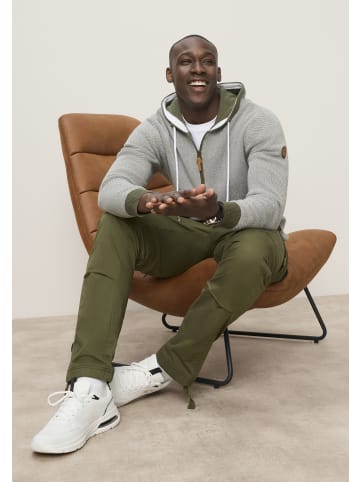 Kapuzenstrickjacke in khaki
