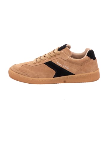 Sneaker Low in Braun