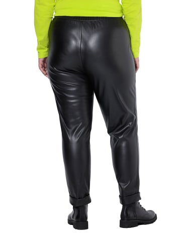 Hosen in schwarz