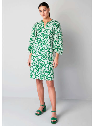 Kleid mit leichtem Ballonärmel in grün