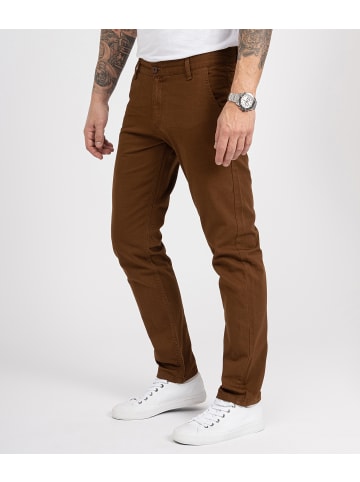 Chino in Braun