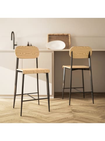Barhocker in Naturholz 55L x 43B x 103H cm