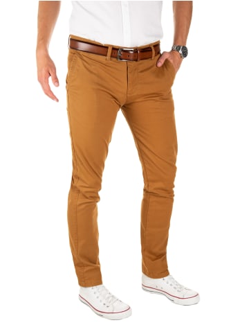 Chinohose Dustin mit Gürtel in Braun