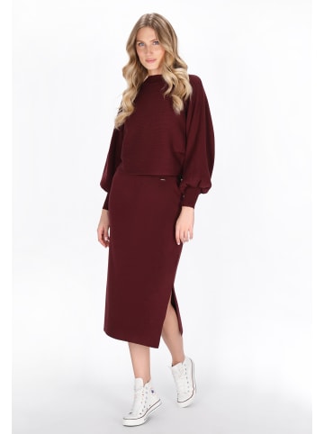 Women Skirt in wine red