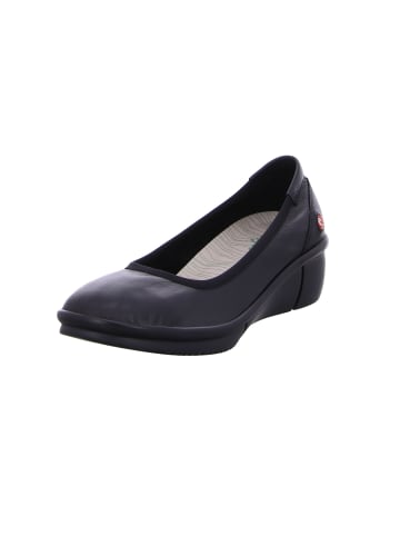 Ballerina in schwarz