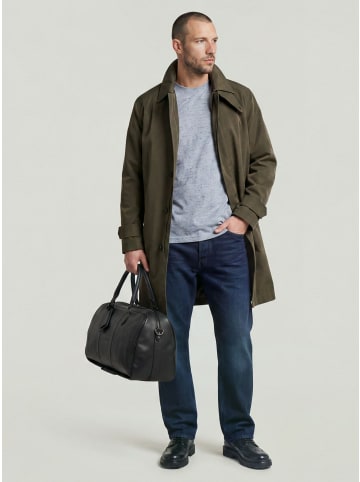 Dakota Regular Straight Jeans worn in blue storm