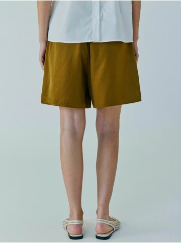 Shorts Talua in Caramel brown