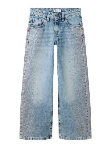 Jeans in Medium Blue Denim