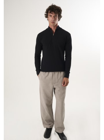 Pullover in Schwarz