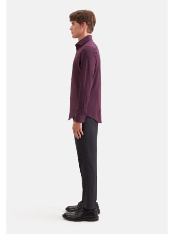 Performance-Hemd Slim in Rot