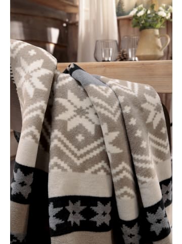 Wohndecke Winterzauber in Winter Braid