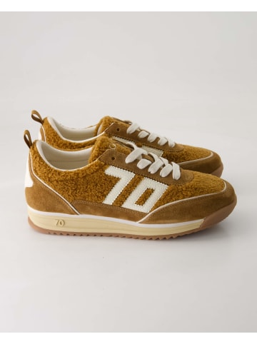 Klassische Schnürschuhe in Braun