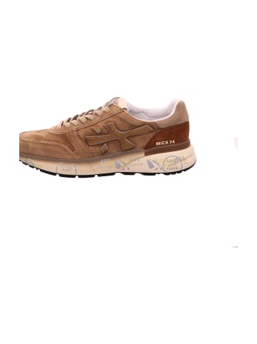 Sneaker Low in Braun
