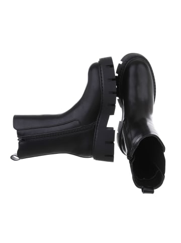 Stiefelette in Schwarz