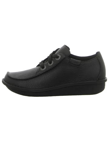 Klassischer Schnürschuh in schwarz