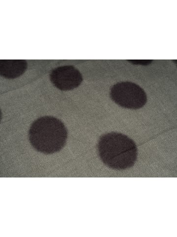Schal in Oliv
