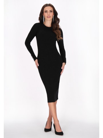 Women Dress in black