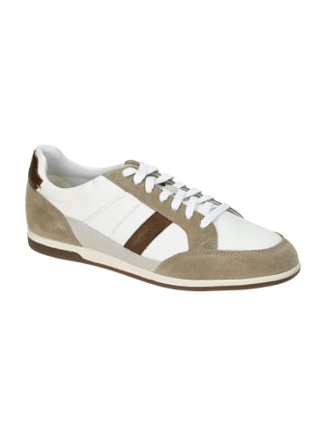Sportliche Schnürschuhe in Weiß