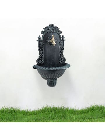 Wandbrunnen in Grün