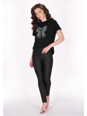 Women T-Shirt in black