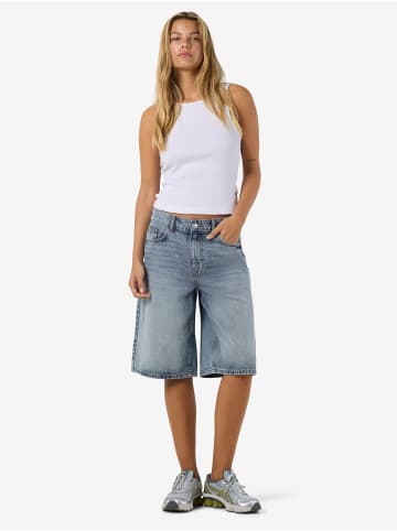 Jeansshorts in Light Blue Denim