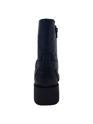Schnürstiefel  in Schwarz