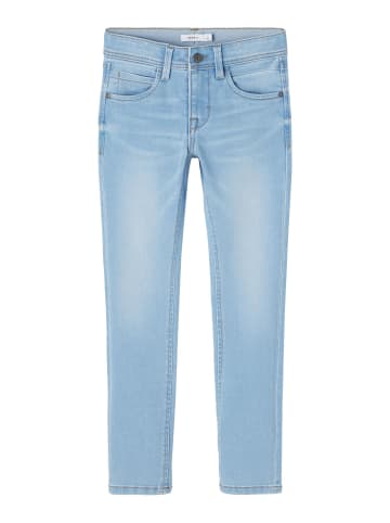 Jeans in Light Blue Denim