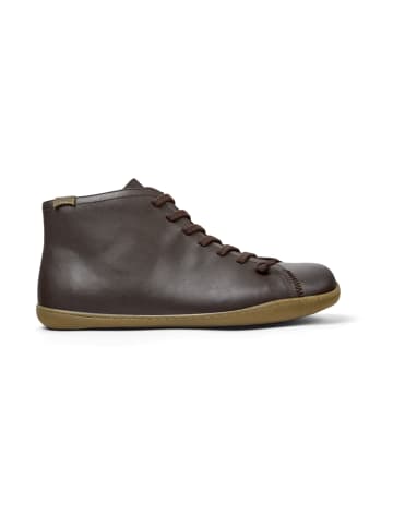 Sneaker High in Braun