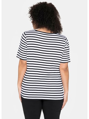 T-Shirt in schwarz-weiß