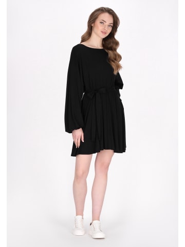Women Dress in black