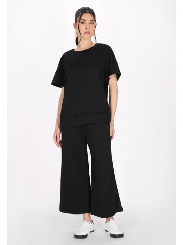 Women Blouse in black