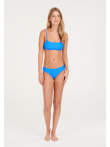 " PRTHIZZER in Fijiblue