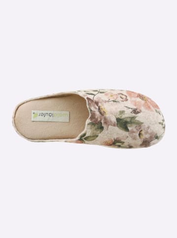 Pantoffel in rosé-geblümt